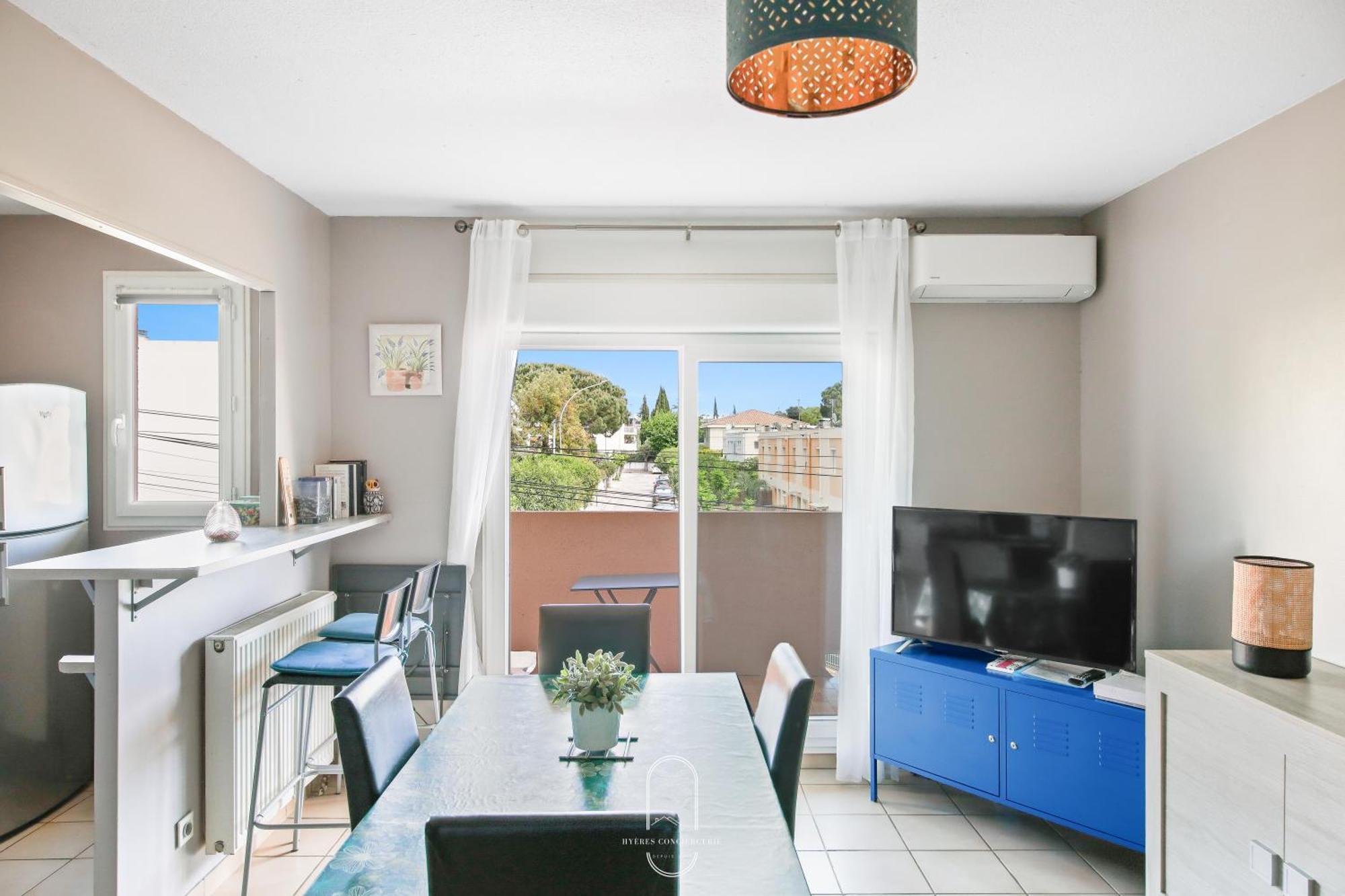 Hyeres Proche Centre - Appartement 1 Chambre Clim Pk Wifi By Hc المظهر الخارجي الصورة