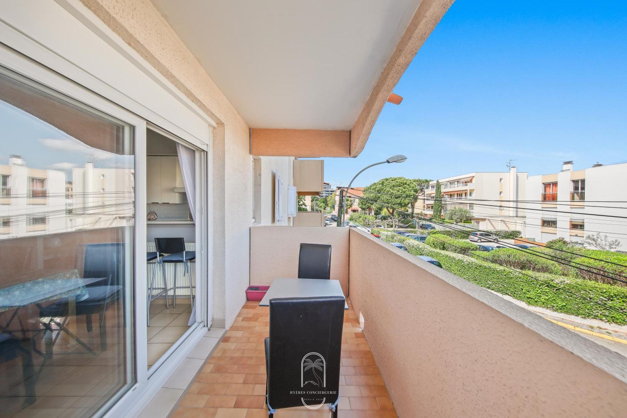 Hyeres Proche Centre - Appartement 1 Chambre Clim Pk Wifi By Hc المظهر الخارجي الصورة